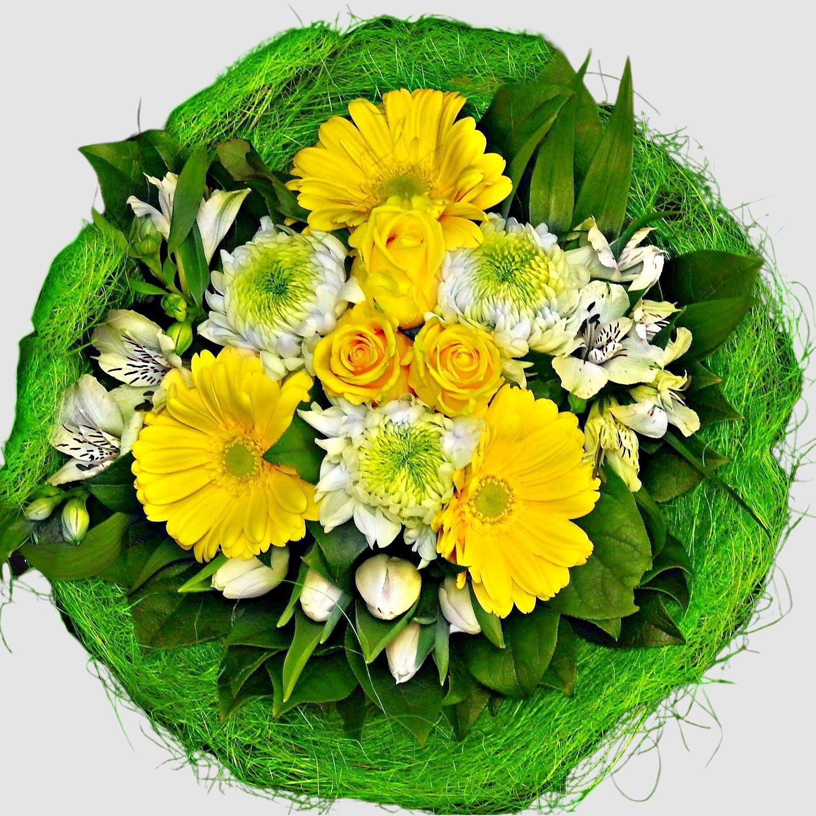 tookaflorist-simple-default-title-yellow-in-green-bouquet-36429741916404.jpg Yellow in Green Bouquet - Image 1